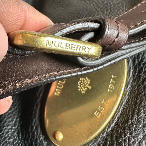 Mulberry Mitzy Tote in Black, Calfskin Leather - Picture 11 of 12